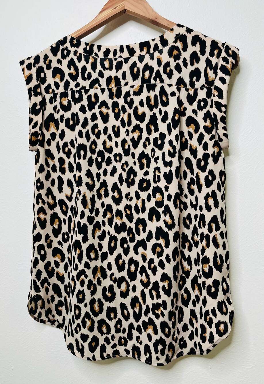 Ann Taylor Factory Leopard Print Cap Sleeve Blouse